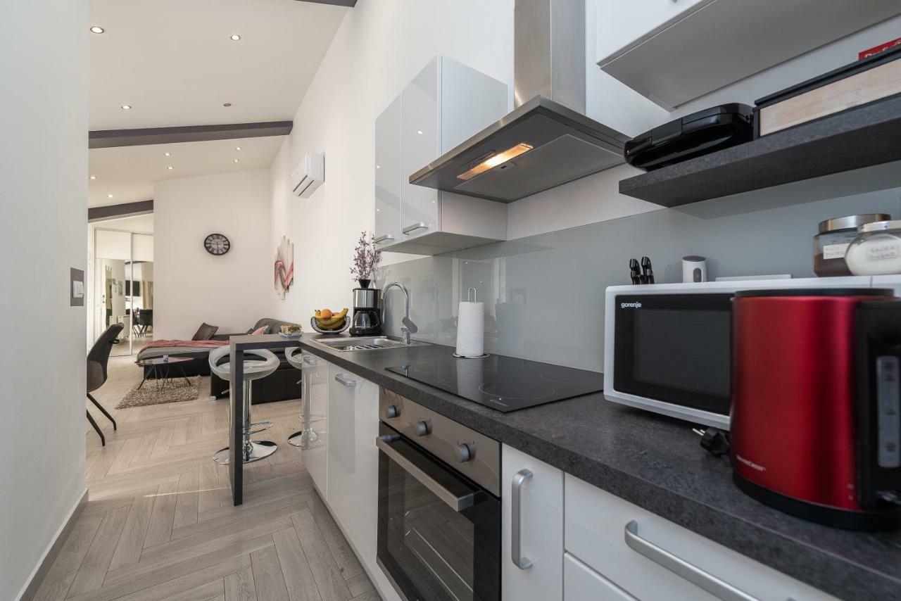 Apartments Luky Zadar Extérieur photo